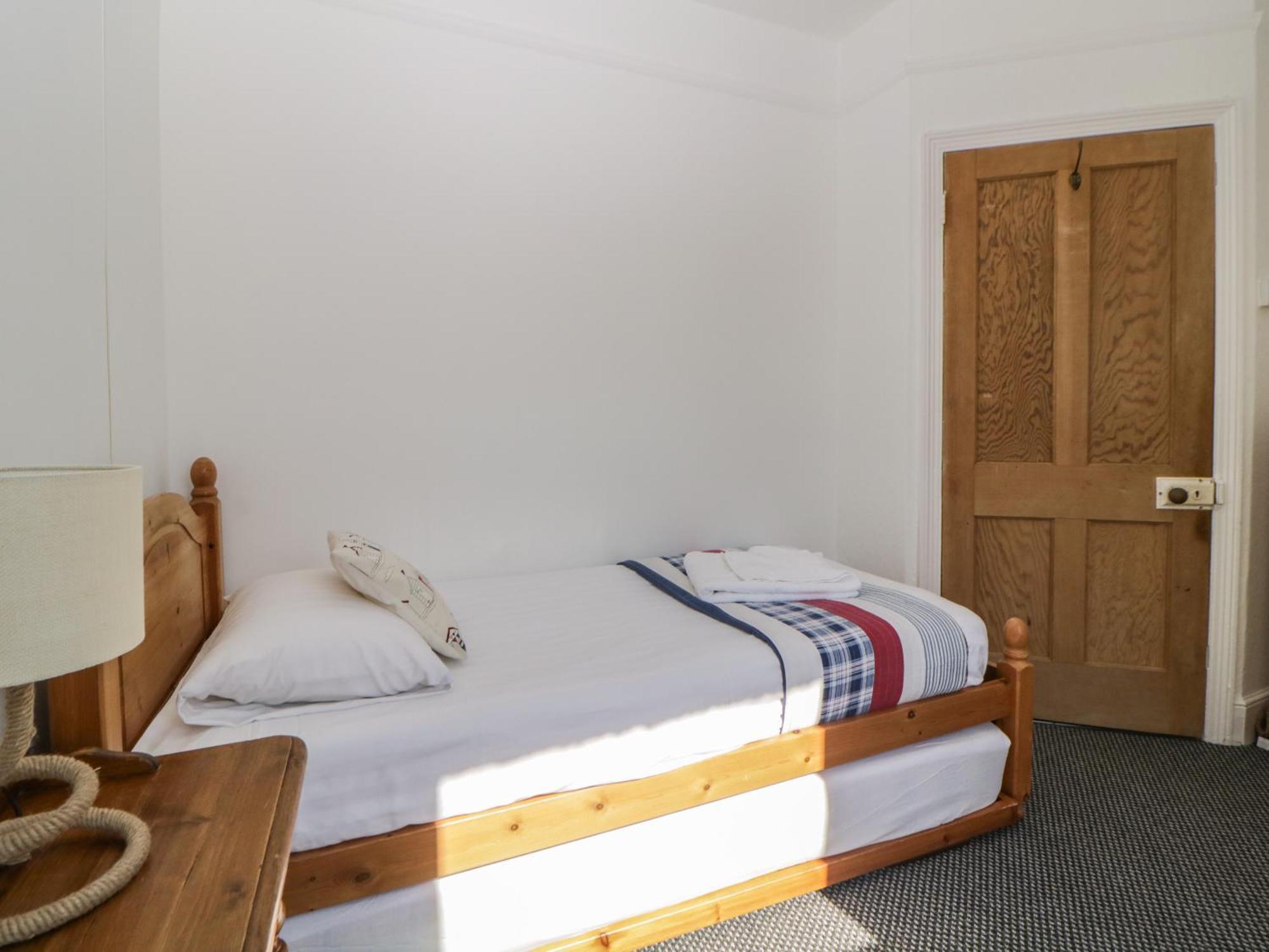 5 Stafford Road Villa Пейнтън Екстериор снимка